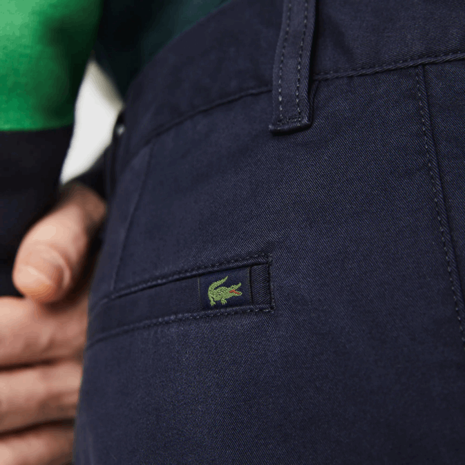 bleu marine 166 V6HV554 Hommes Lacoste short slim en gabardine stretch