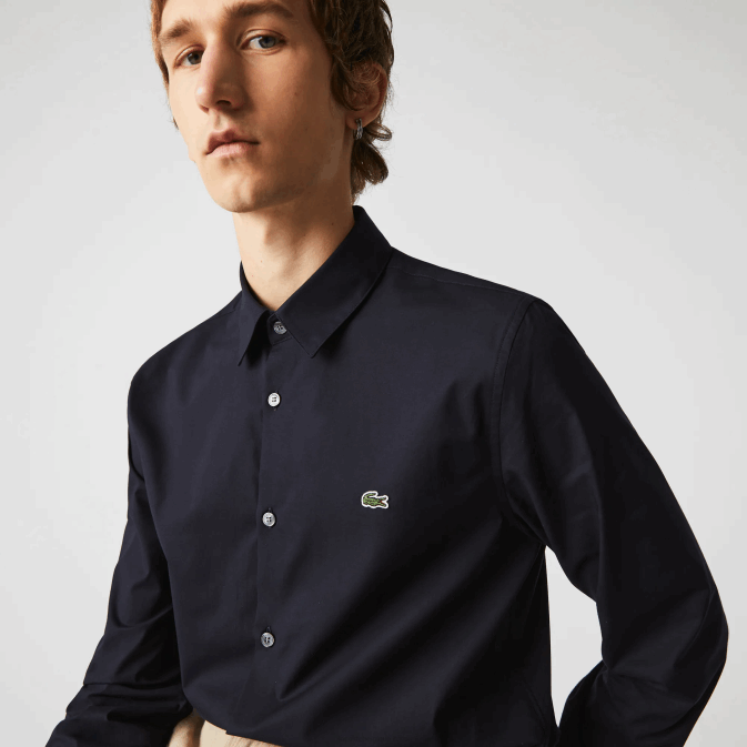hde bleu marine V6HV1487 Hommes Lacoste chemise slim fit en popeline de coton stretch