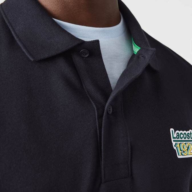 hde bleu marine V6HV912 Hommes Lacoste polo coupe classique en piqué de coton à écusson